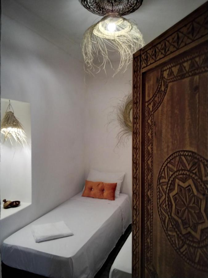 Riad Bouchouari 33 Marrakesh Room photo