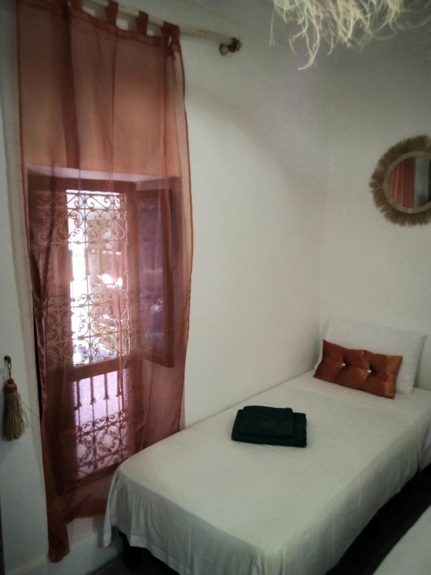 Riad Bouchouari 33 Marrakesh Room photo